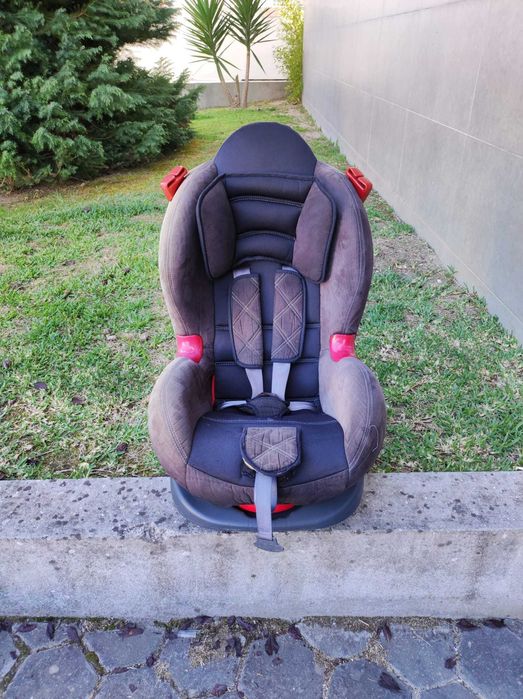 Cadeirinha de bebê auto