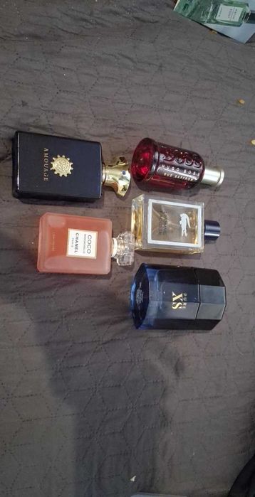 Sprzedam perfumy.