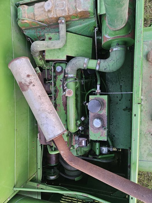 Продам комбайн джондір 1055