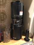 wyciskarka wolnoobrotowa Hurom H200 All in One czarna