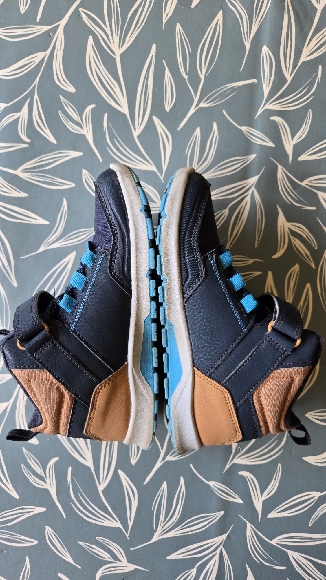 Buty turystyczne Quechua r.32