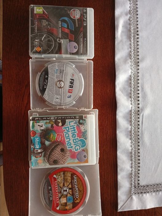 Gry na PS3 FIFA13 gran turismo5 little big planet UNCHARTED3