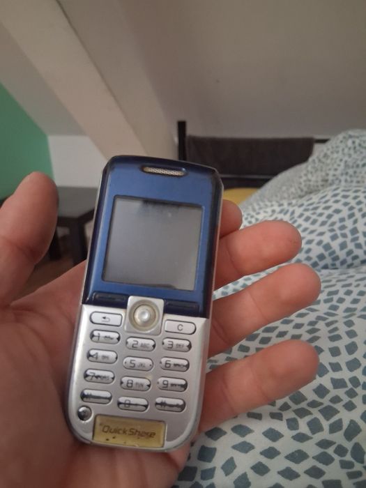 Telefon sonyericson 50zl