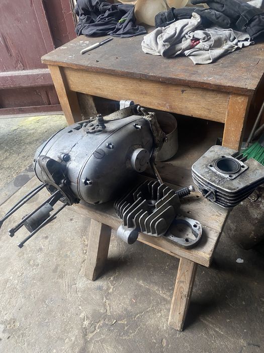 Двигун на мопед ява