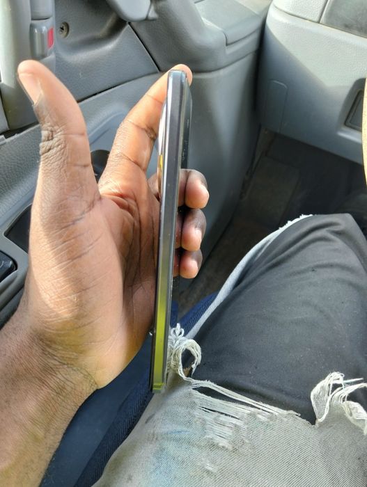 Huawei nova 12i com 5 meses de uso