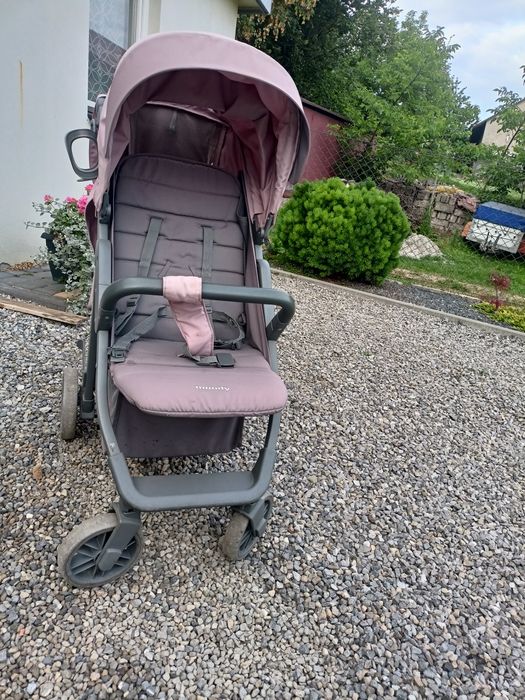 Wózek spacerowy 4 BABY moody