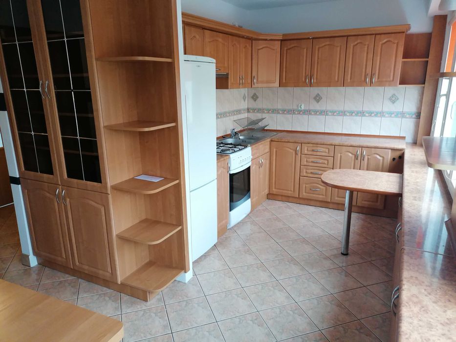 Do wynajęcia 3 pokojowe mieszkanie