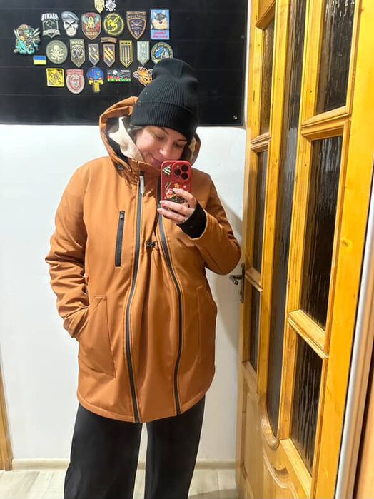 Осіння куртка для вагітних