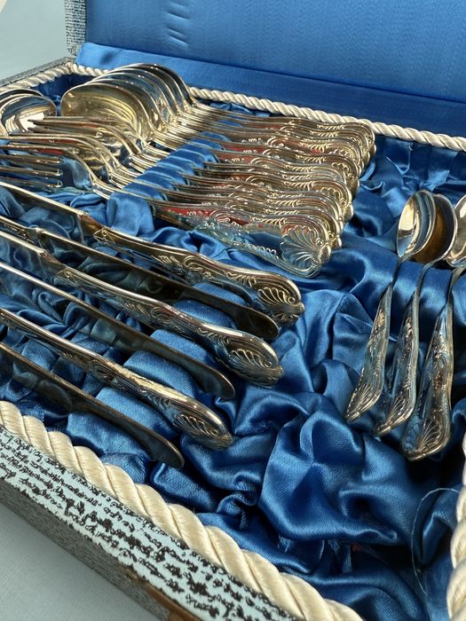 Włoskie sztućce posrebrzane plater zestaw na 6 osób widelce noże łyżki