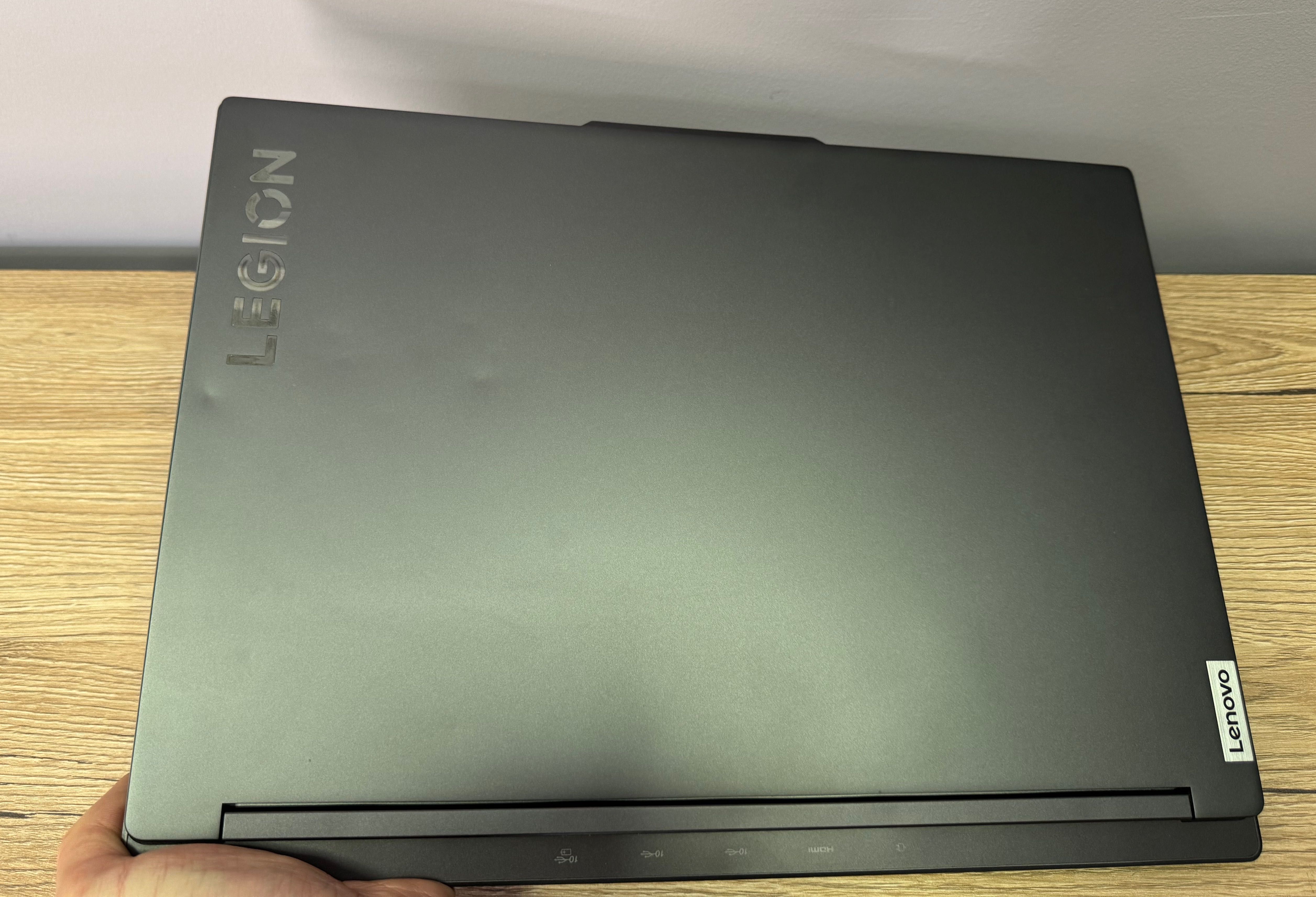 Lenovo Legion slim 7 i9 13900H/16 Ram/1TB/RTX 4070/ 240 Hz