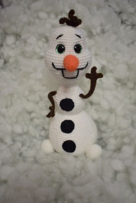 Сніговик Олаф (Olaf) м'яка іграшка в'язана гачком (amigurumi)