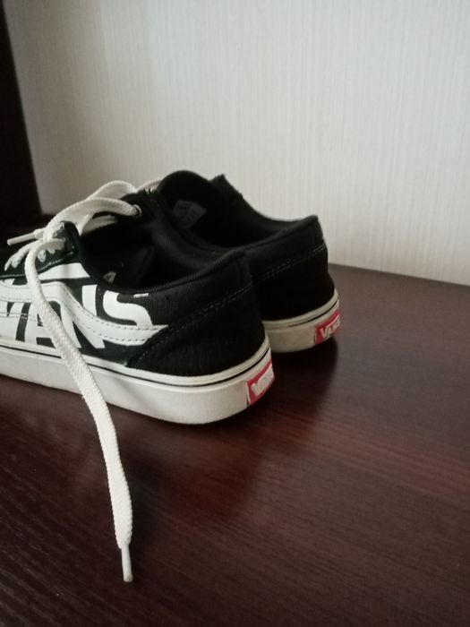 Кросівки Vans розмір 38