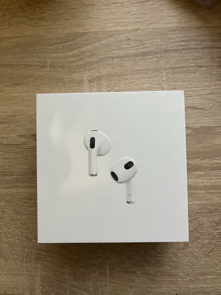 Case від навушників airpods 3