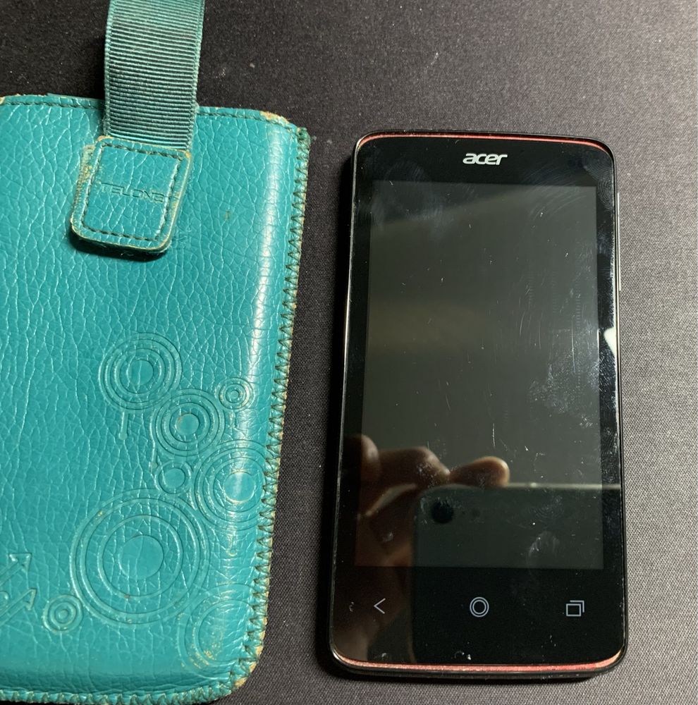 Telefon ACER Z160