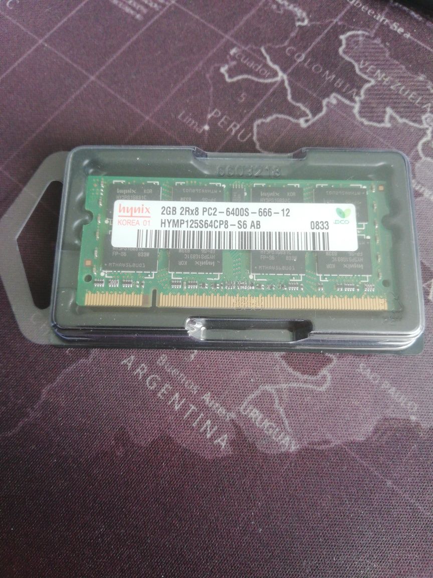 Memória portátil 2Gigas DDR2