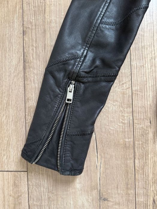 крутезна жіноча шкіряна куртка Дизель Diesel XS-S