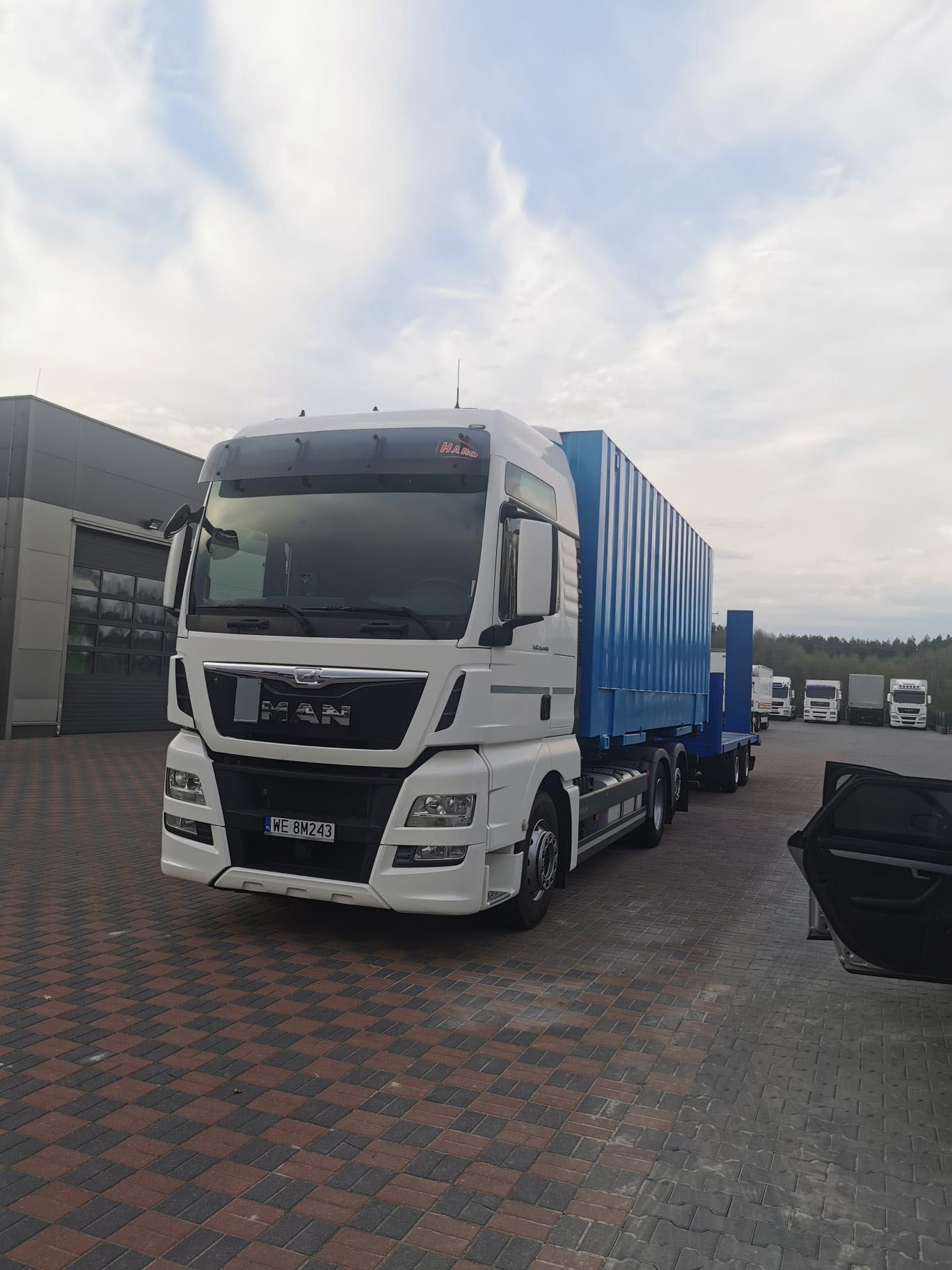 Ciężarówka MAN TGX 26.440 (rok 2014)