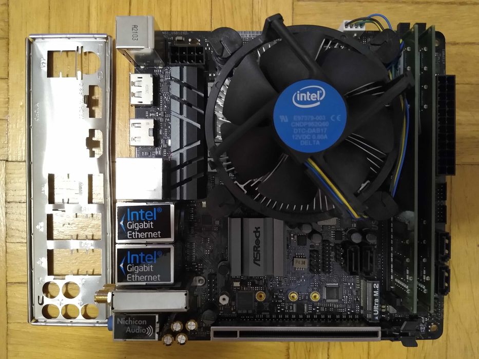 Płyta główna ASRock H370M-ITX/ac + Intel Core i5-8600 + RAM DDR4 8GB