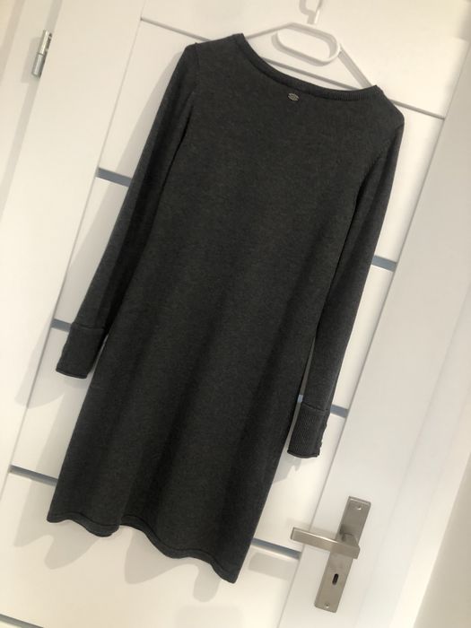 Dzianinowa sukienka grafitowa 36 Esprit