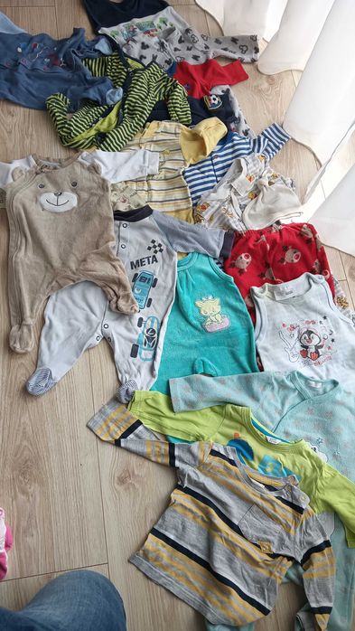 Ubranka dla wcześniaka i noworodka chłopięce