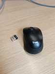 Myszka bezprzewodowa na usb firmy Trust.