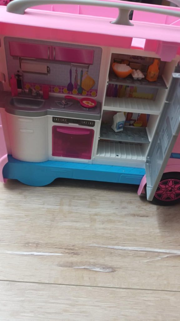 Kamper Barbie Smyk