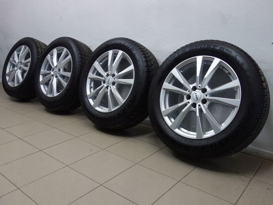 255/55R19 Koła zimowe Audi Q7 Q8 GLE Touareg Dunlop Jak nowe 4x8m