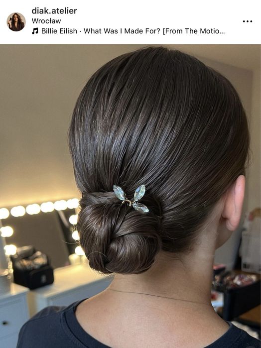 Czesanie / FRYZURA okolicznościowa. Makijaż  .Możliwy dojazd