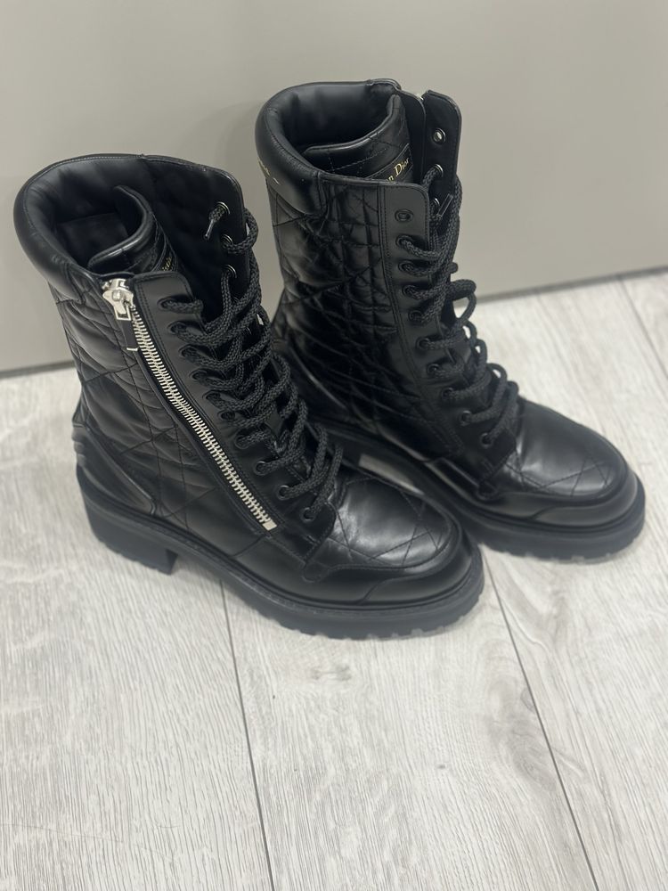 Продам жіночі ботінки Dior D-Unit Ankle Boot