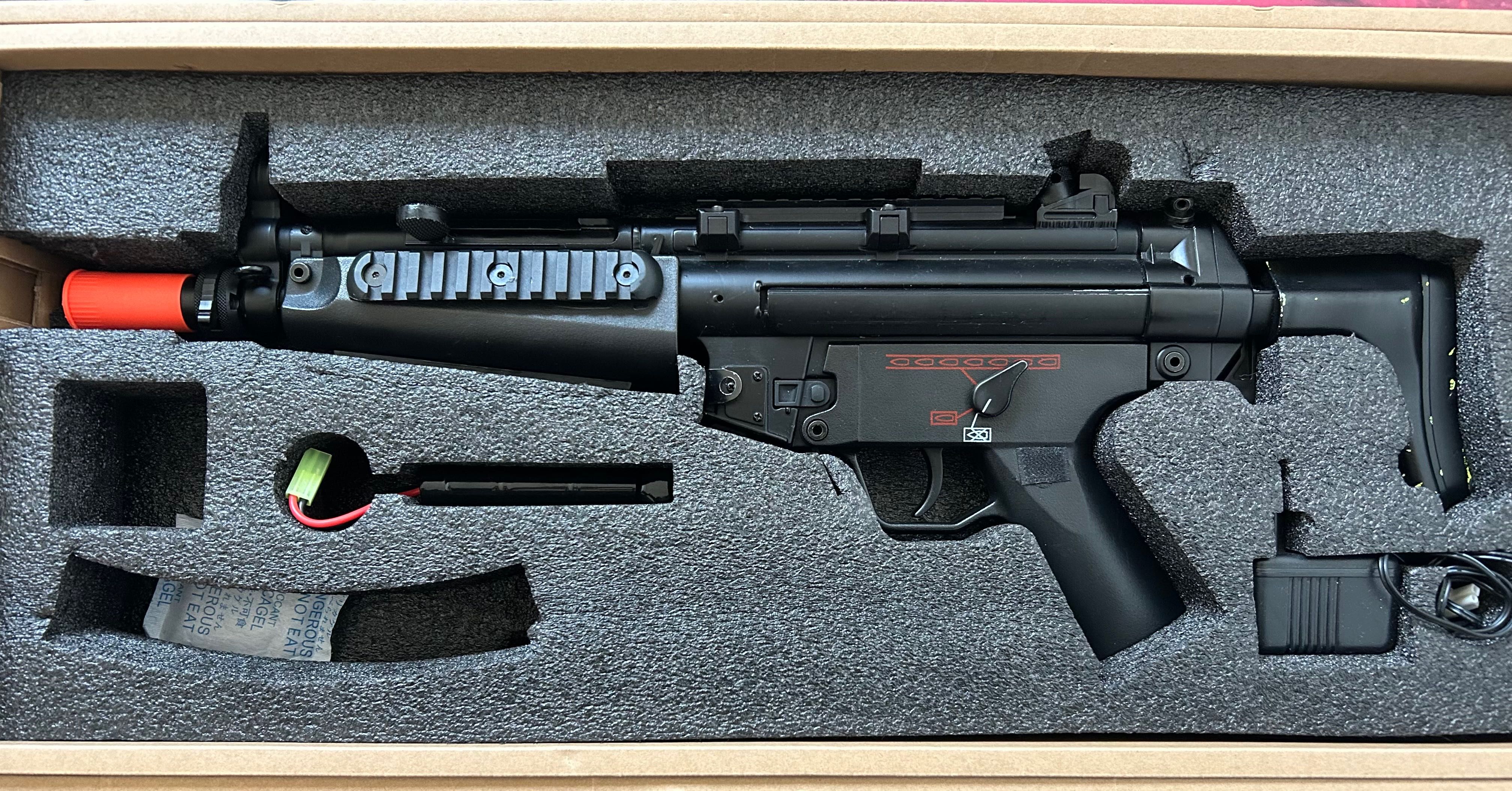 Airsoft Gun  MP5