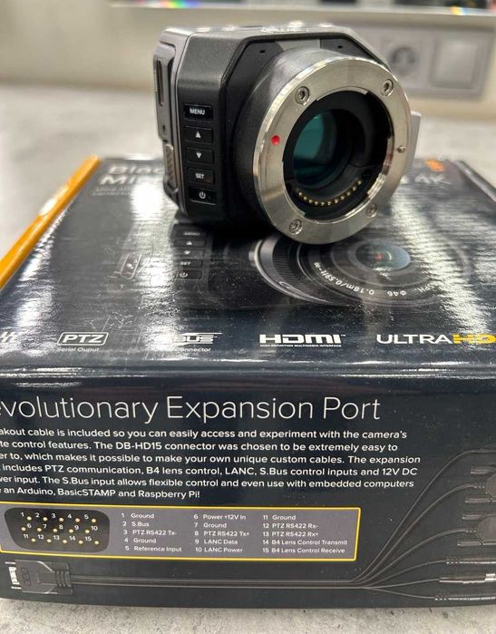 Відеокамера Blackmagic Micro Studio Camera 4K