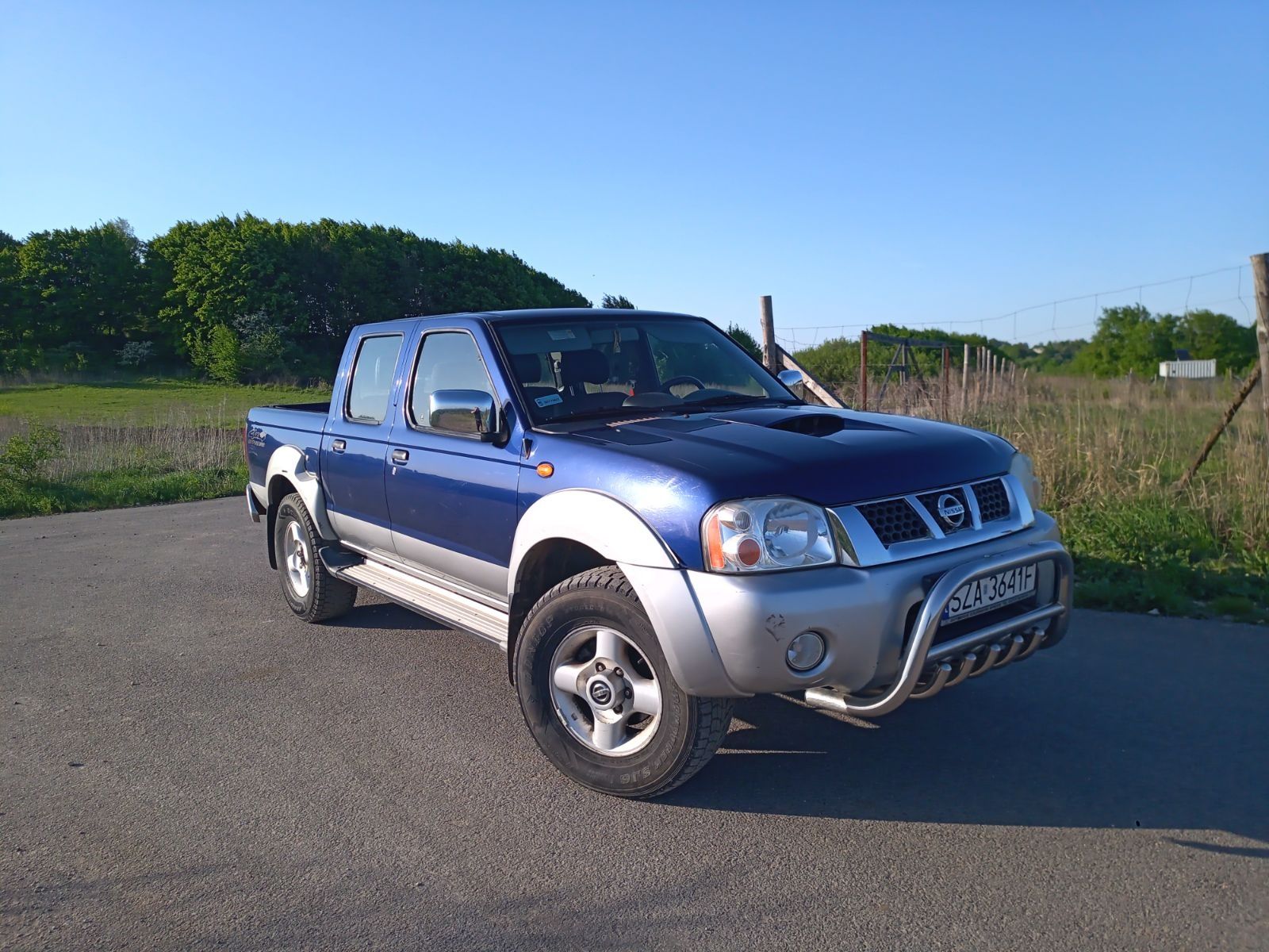 Nissan Navara D22 2005r