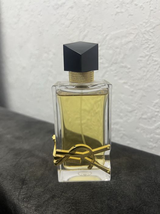 Libre Yves Saint Laurent