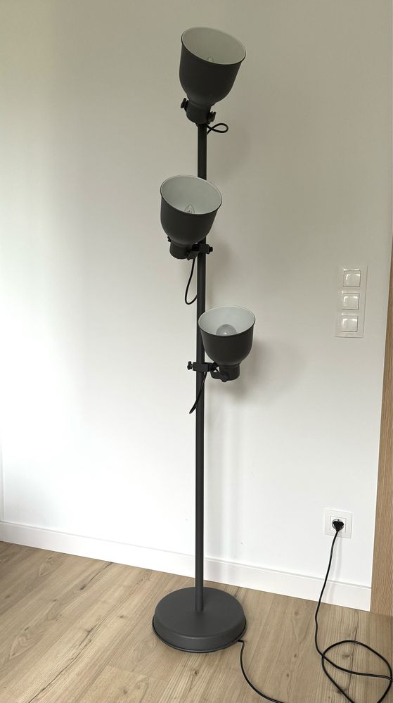 Lampa podłogowa w stylu loftowym | Doskonały stan!