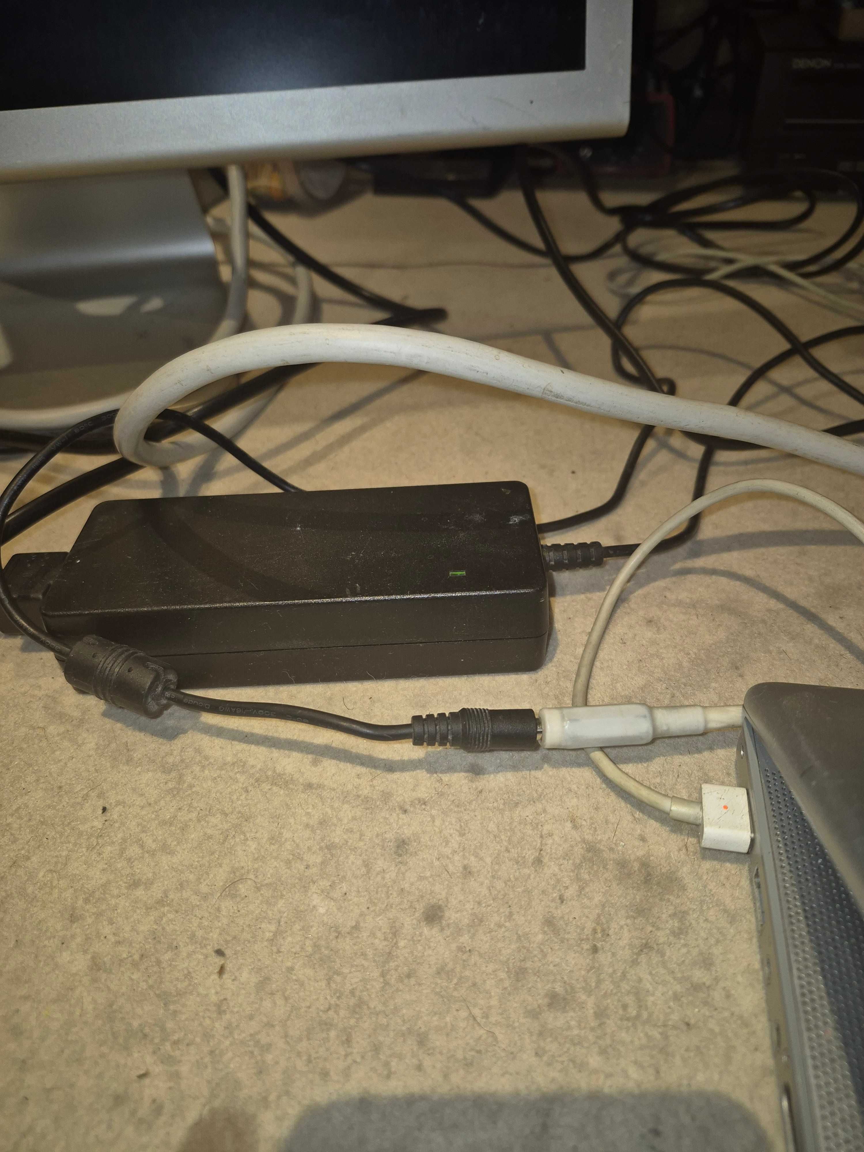 Monitor 23" Apple a1082