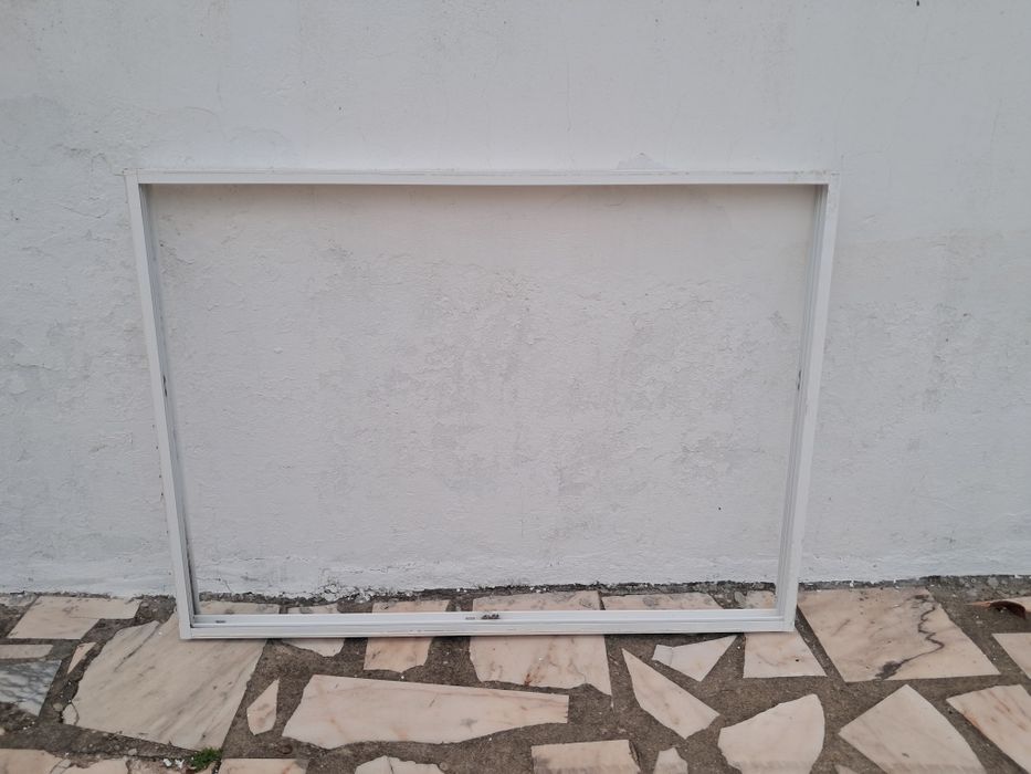 Janela Alumínio lacado-vidro duplo