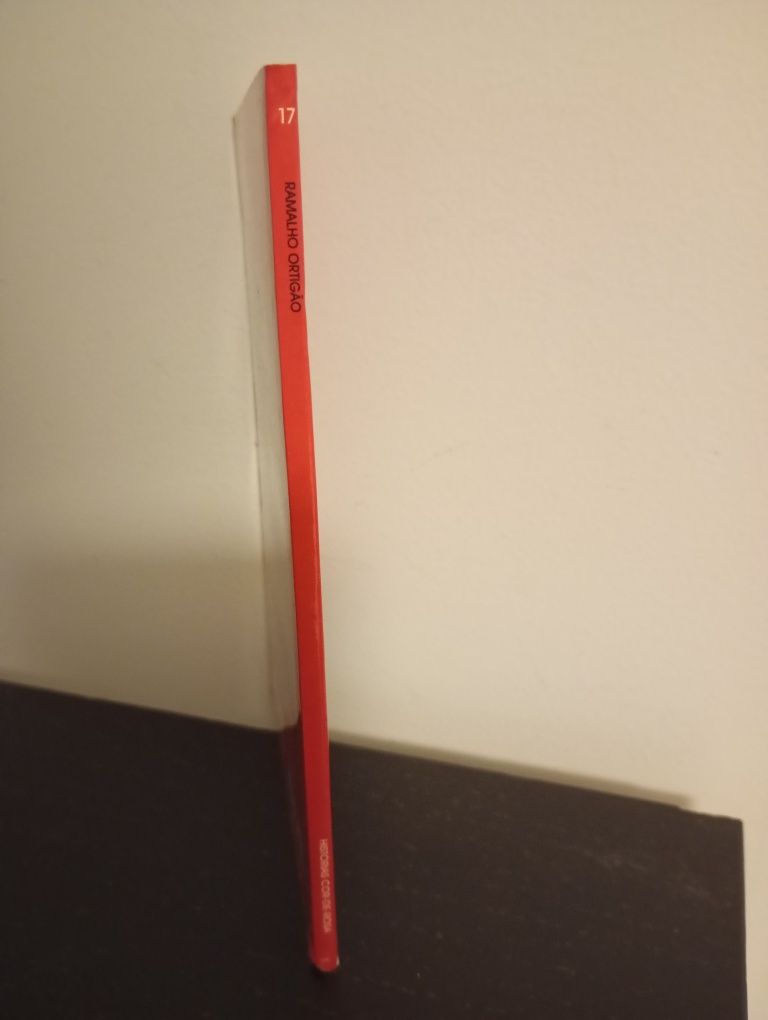 Livro Ramalho Ortigão
