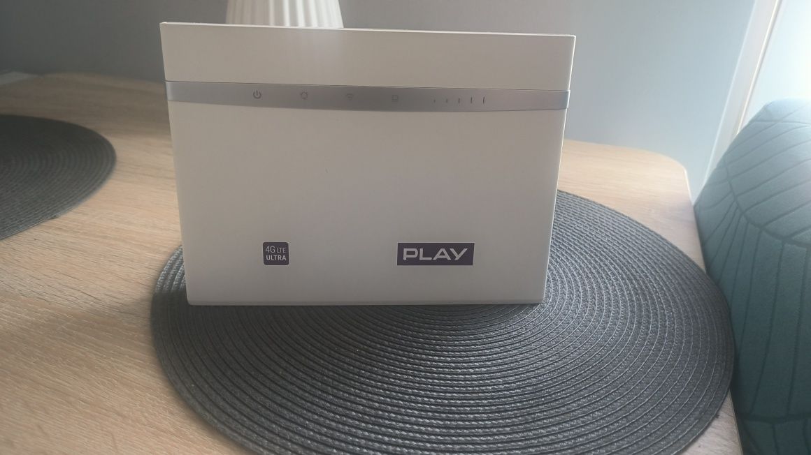 Router LTE SIM Huawei B525