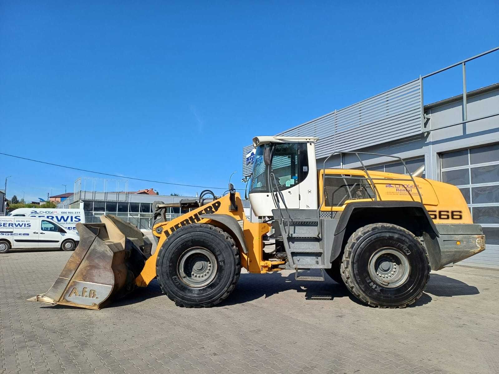 Ładowarka kołowa LIEBHERR L 566 - wypożyczalnia ładowarki transport