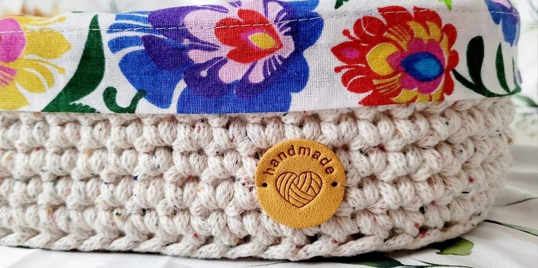 Handmade -koszyczek na sztućce/chleb
