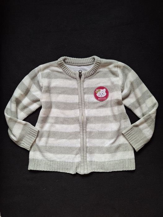 Rozpinany sweter z kotkiem r. 116/122