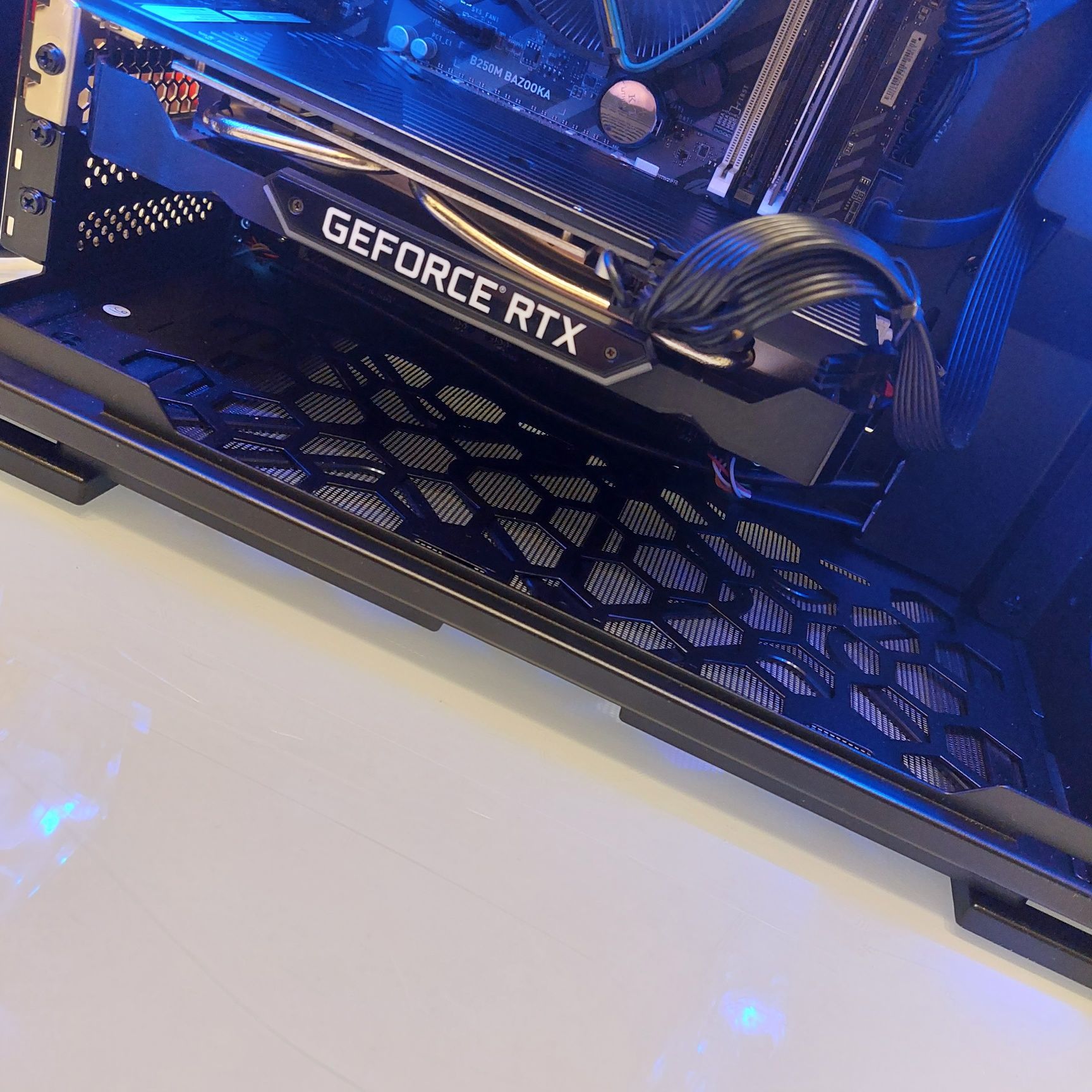Komputer gamingowy 1660 SUPER AMD Ryzen 5 RAM DDR4 16gb super szybki