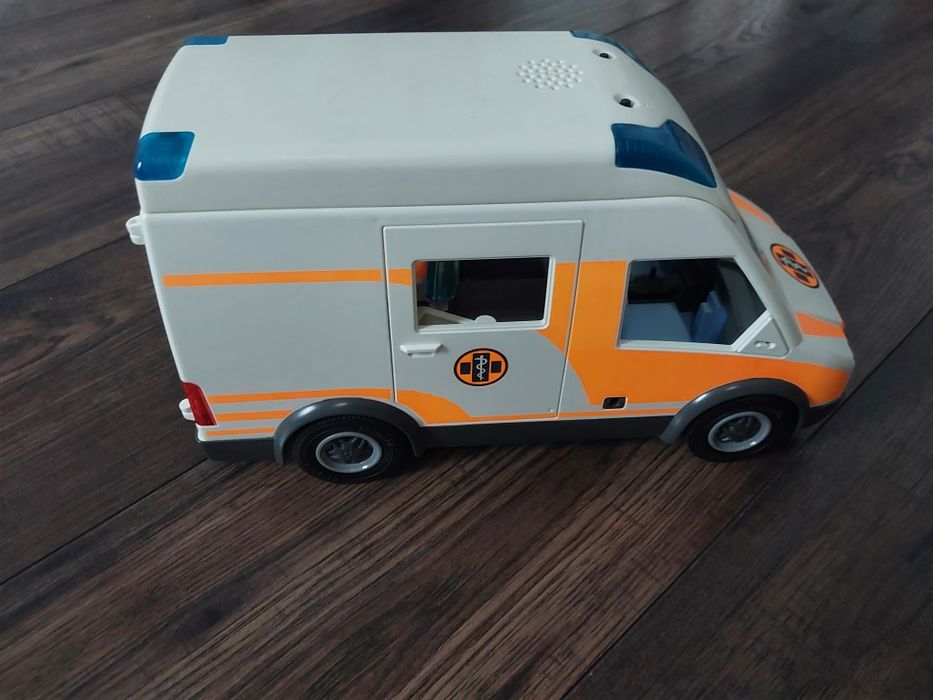 Karetka Playmobil