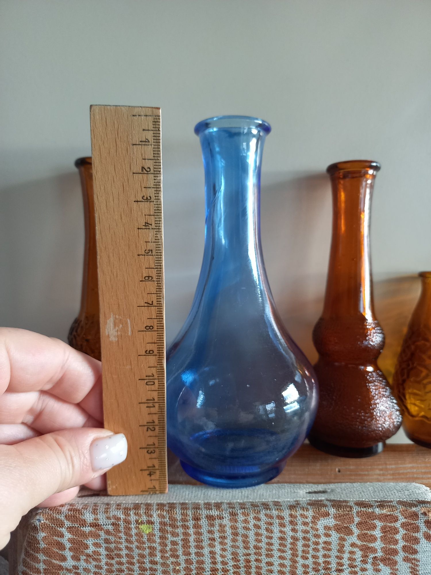 Kolorowe szkło stare wazon wazonik stary vintage miodowe niebieski