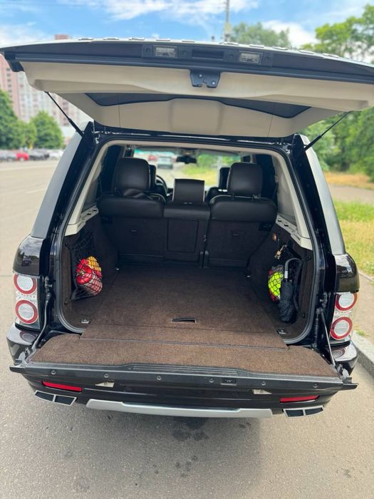 Продам Land Rover Rang Rover 3.6d (2010)