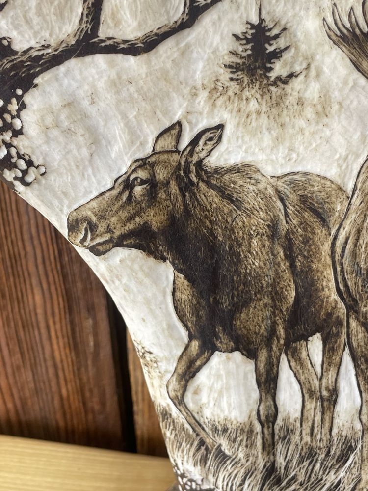 Rzeźba w porożu jeleń łoś poroże rogi P295