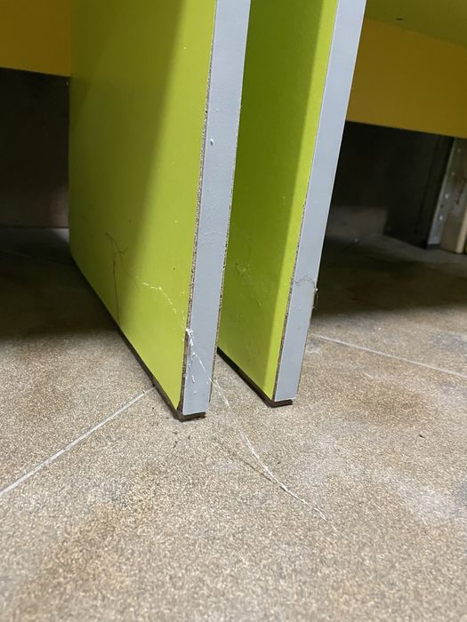 Дитяча шафа без дверцят