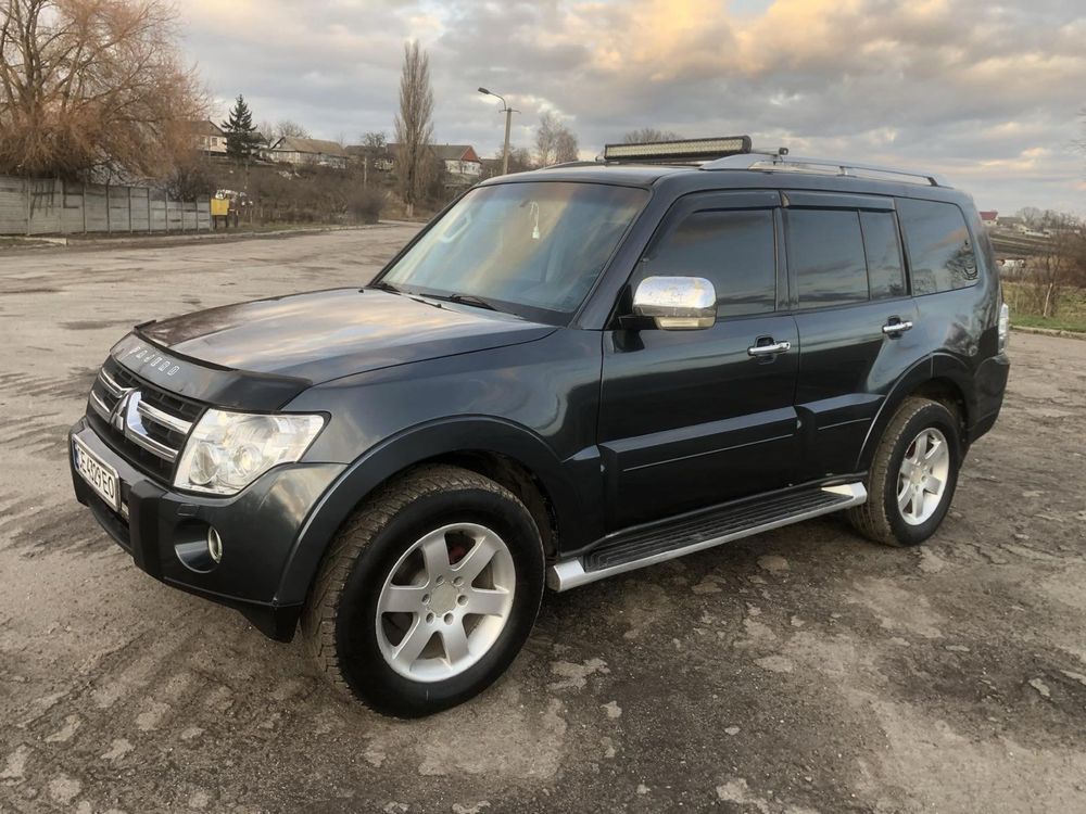 Mitsubishi pajero wagon 3.0GAS 2007