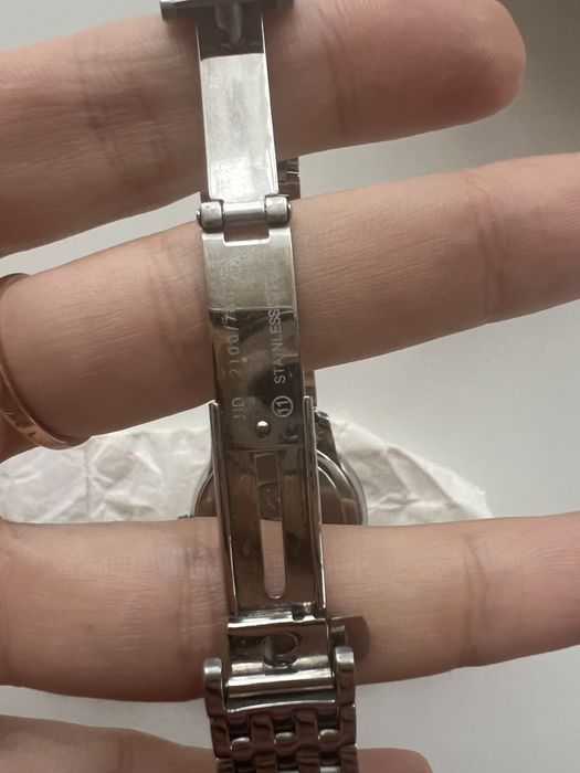 Часы Omega женские