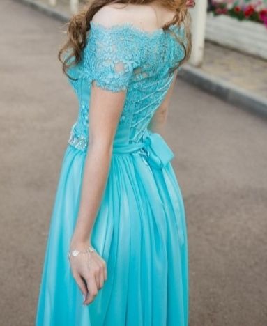 Продам выпускное платье